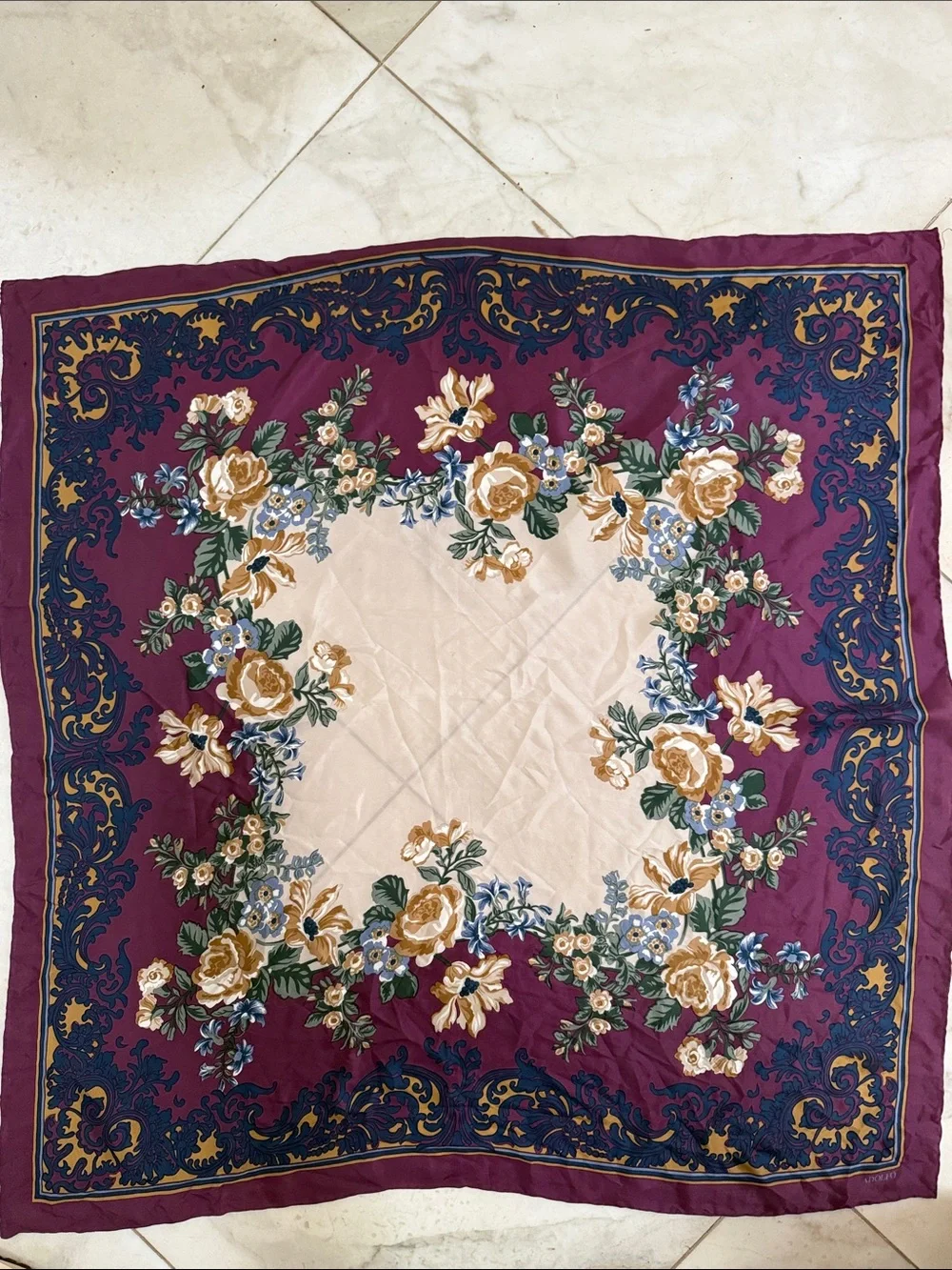 Adolfo luxurious silk